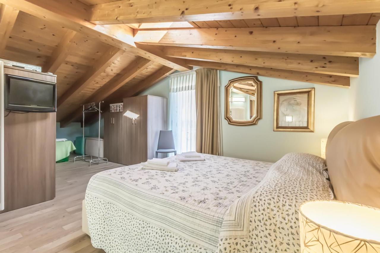 Apartment Rebecca - Tremezzina Mezzegra Екстериор снимка