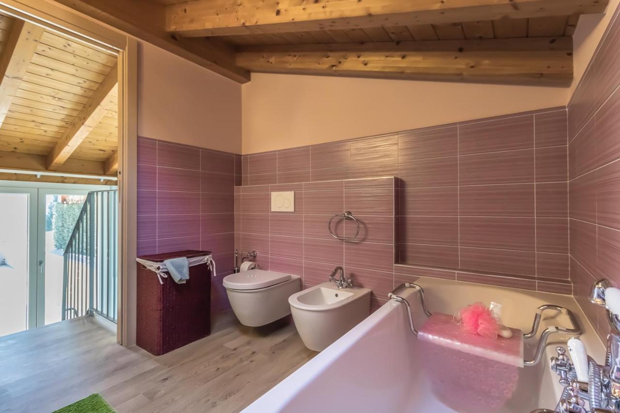Apartment Rebecca - Tremezzina Mezzegra Екстериор снимка
